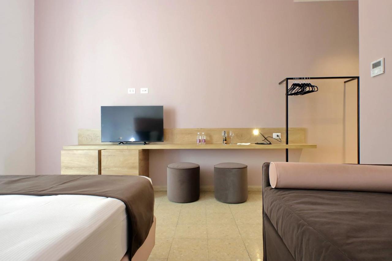 Youroom Quattro Fontane - Rooms Рим Экстерьер фото
